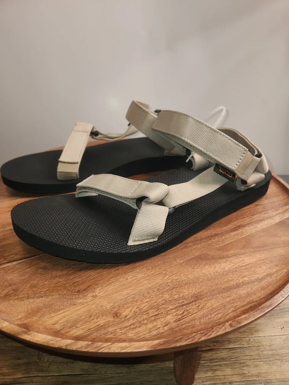 Teva Original Universal Sandals Men's Size 12 White Pepper/Beige & Black NEW
